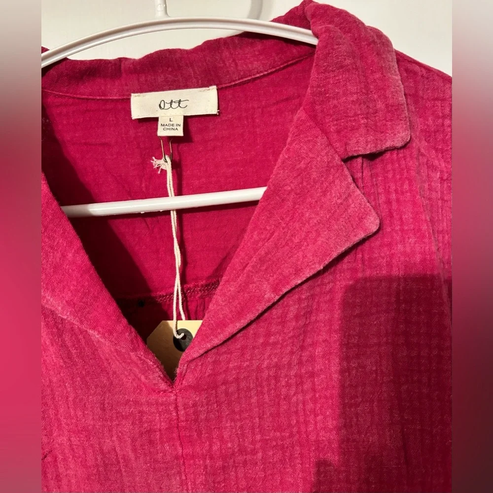 Ott Magenta Ruffle Hem Top - Picture 6 of 11